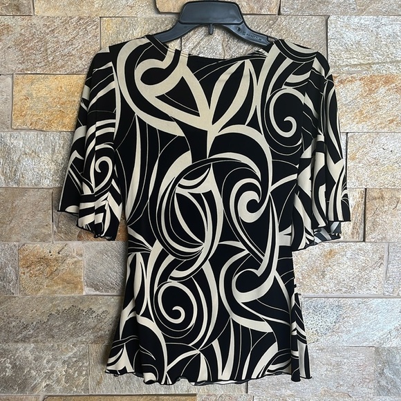 Black & Off White Top M - Picture 6 of 6